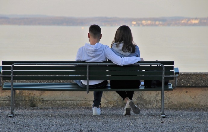 Czy genetyczna aplikacja randkowa a'la Tinder ma sens?