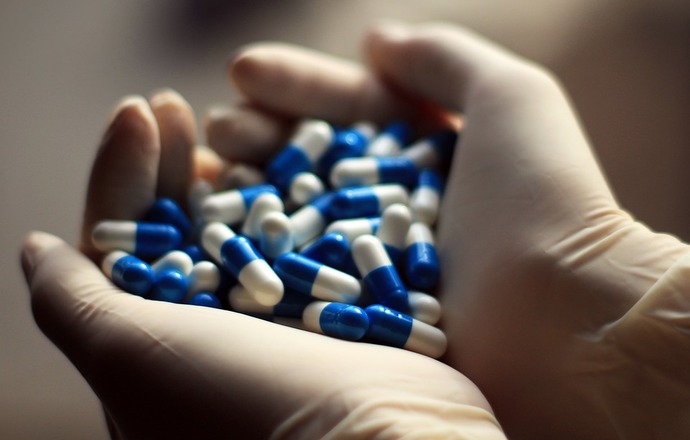 Przemysł farmaceutyczny i resort zdrowia wspólnie muszą zapewnić dostęp do leków dla polski