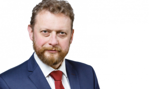 Szczepionka na koronawirusa musi być dostępna dla każdego Polaka – zapowiada minister Szumo