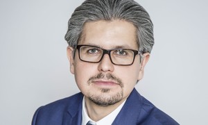 Prezes InventionMed kupuje akcje spółki