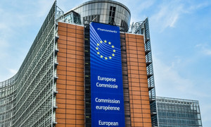 Entrektynib, pierwsza terapia tumor-agnostyczna firmy Roche, dopuszczona w Europie