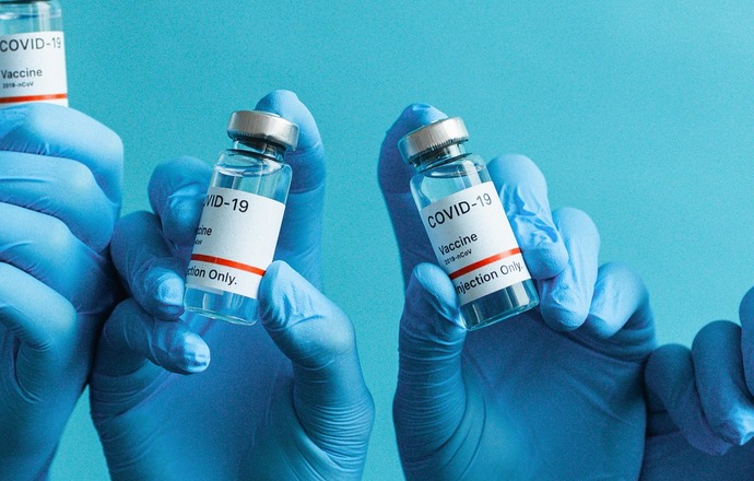 AstraZeneca zaprzecza medialnym doniesieniom, że ich szczepionka przeciw COVID-19 jest nies