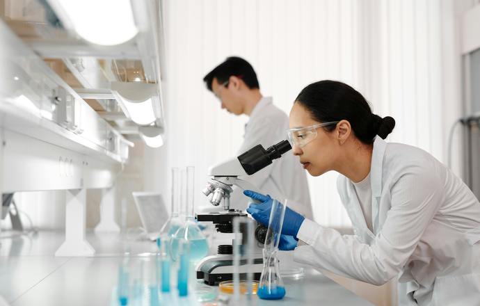 Zanieczyszczenia mikrobiologiczne produktów kosmetycznych