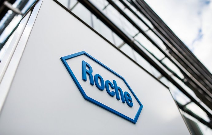 Roche uruchamia w Polsce badanie nad doustnym lekiem przeciw COVID-19