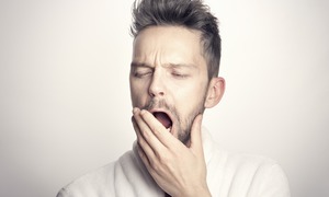 Do czego służy ziewanie? Naukowcy wciąż nie są pewni