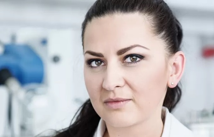 Rewolucja w farmacji: innowacyjna metoda polskich naukowców przyspieszy proces produkcji le