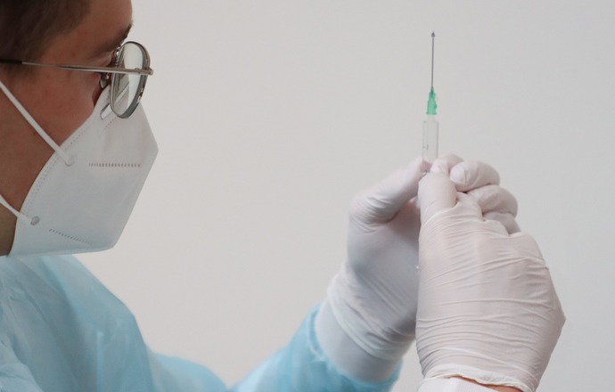 Pfizer planuje złożyć wniosek o zatwierdzenie trzeciej dawki szczepionki przeciw COVID-19