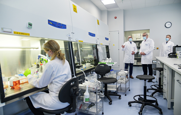 Dyrektor NCBR z wizytą w siedzibie Ryvu Therapeutics