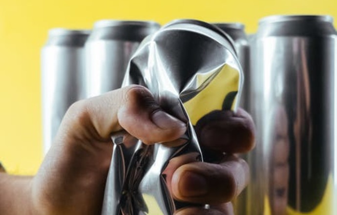 Jak bardzo szkodliwe dla zdrowia są napoje energetyzujące?