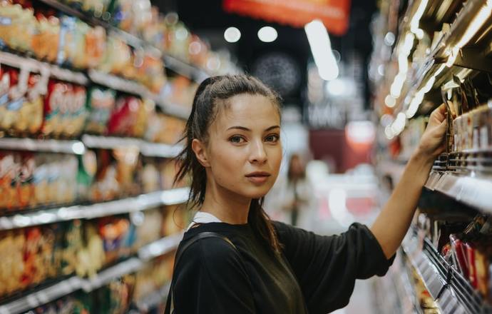 Termin ważności na lekach, produktach spożywczych i kosmetykach. O ile można przekroczyć da