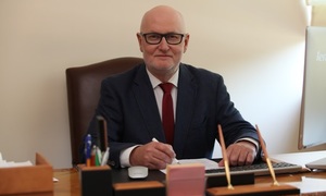 Nerki mogą długo być zdrowe, jeśli się o nie dba – wywiad z prof. Ryszardem Gellertem