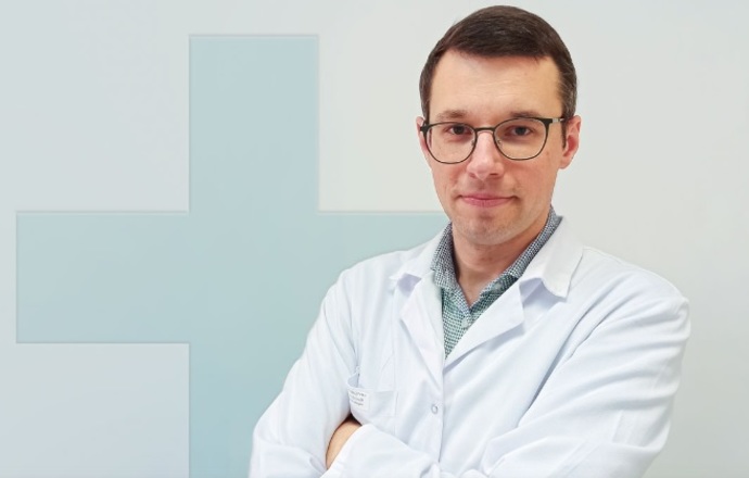 Lekomania – narastający problem XXI w. Wywiad z farmaceutą Marcinem Snochem