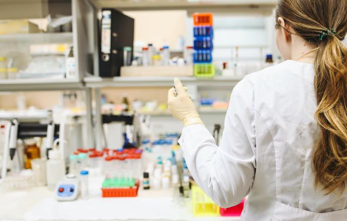 Zastosowanie analizy dielektrycznej w farmacji