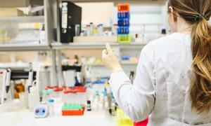 Zastosowanie analizy dielektrycznej w farmacji