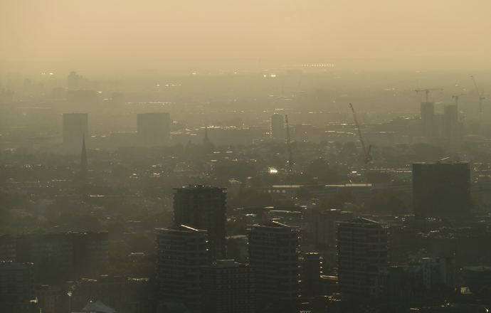 Smog fotochemiczny – wpływ na zdrowie, metody oznaczania i działania zaradcze