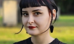 Tanatokosmetologia, czyli wizaż pośmiertny – wywiad z Agnes Tołoczmańską