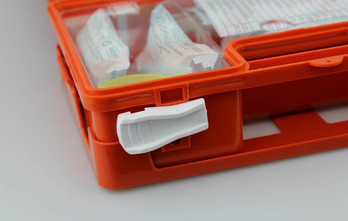 Adrenalina – ratunek w obliczu groźnych reakcji alergicznych. Co trzeba wiedzieć o jej prze