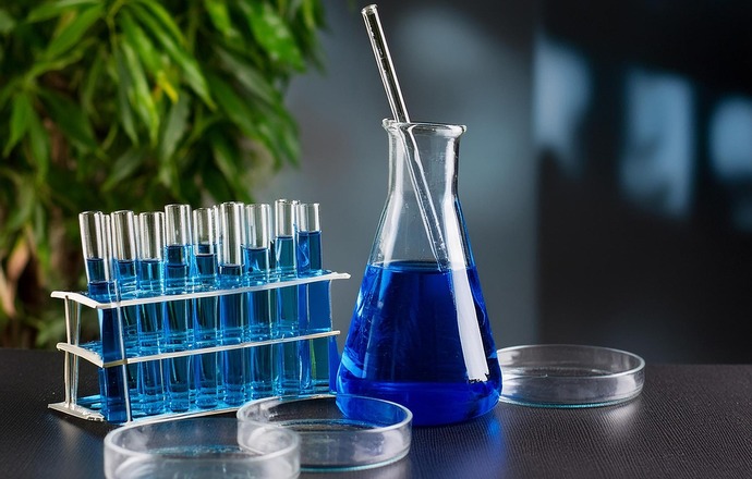 Polacy współautorami nowej metody badania reakcji chemicznych