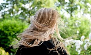 Wpływ mezoterapii mikroigłowej na porost włosów