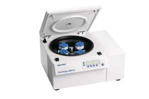 Wirówka 5804R, 230 V/50-60 Hz z rotorem S-4-72 i adapterami na probówki Flacon 15/50 mL